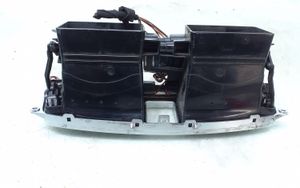 Mercedes-Benz CLS C218 X218 Griglia di ventilazione centrale cruscotto A2188300054