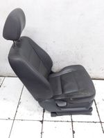 KIA Sorento Tapicerka / Komplet 823013E120W2