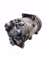 Renault Megane II Ilmastointilaitteen kompressorin pumppu (A/C) 7711135105