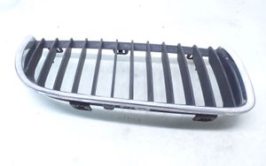 BMW 3 E90 E91 Grille calandre supérieure de pare-chocs avant 7120008