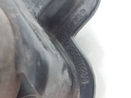 Audi A4 S4 B7 8E 8H Ugello a spruzzo lavavetri per faro 8E0955102D