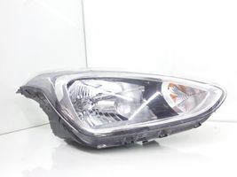 Hyundai i10 Priekšējais lukturis 92102B9000