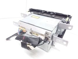 Toyota RAV 4 (XA30) Panel / Radioodtwarzacz CD/DVD/GPS 8612042220