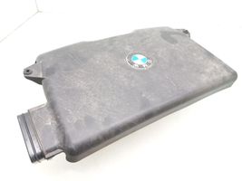 BMW 1 E81 E87 Oro paėmimo kanalo detalė (-ės) 7561927