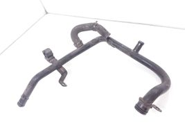 Volkswagen PASSAT B6 Tubo flessibile del liquido di raffreddamento del motore 06F121492B