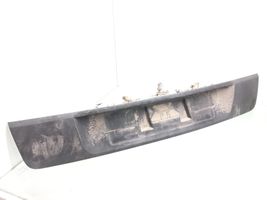 Renault Scenic II -  Grand scenic II Trunk door license plate light bar 8200254900