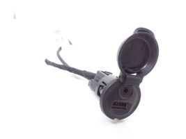 Peugeot Partner Connettore plug in AUX 96647952XT