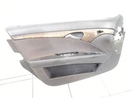 Mercedes-Benz E W211 Rivestimento del pannello della portiera anteriore A2117206762