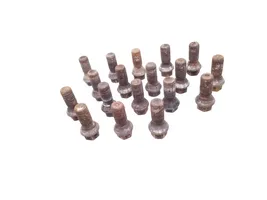 BMW 7 F01 F02 F03 F04 Nuts/bolts 