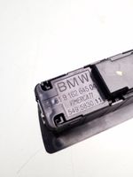 BMW 7 F01 F02 F03 F04 Przycisk otwierania klapy bagażnika 61319162645