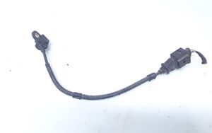 Volkswagen PASSAT B7 Camshaft position sensor 9805940