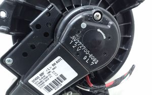 Toyota Avensis T270 Lämmittimen puhallin 2727008093