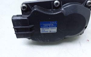 Toyota Avensis T270 Soupape vanne EGR 258000R010