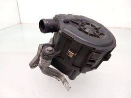 Subaru Impreza I Pompe à air secondaire 1256000180