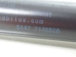 BMW 5 E60 E61 Bagažinės grindys 7148826