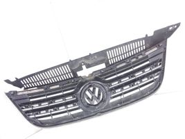 Volkswagen Tiguan Etupuskurin ylempi jäähdytinsäleikkö 5N0853653A