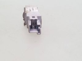 Volvo S60 Airbagsensor Crashsensor Drucksensor 9452777