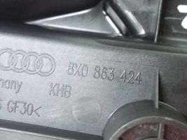 Audi A1 Tavarahyllyn kannen kannatin 8X0863424