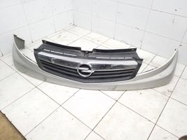 Opel Vivaro Etupuskurin ylempi jäähdytinsäleikkö 623100248R