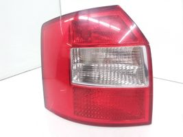 Audi A4 S4 B6 8E 8H Feux arrière / postérieurs 8E9945095A