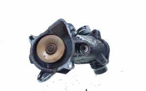 BMW 5 E60 E61 Termostat / Obudowa termostatu 7785053