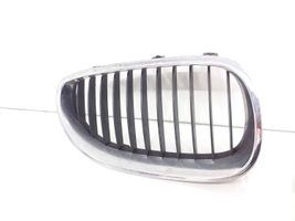 BMW 5 E60 E61 Front grill 7027066