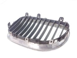 BMW 5 E60 E61 Front grill 7027066