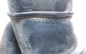 Volvo S80 Część rury dolotu powietrza 30748216