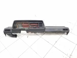 Volkswagen PASSAT B2 Dashboard 321857091C