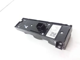 Ford Focus Interruttore di controllo dell’alzacristalli elettrico 7M5T14A132AB