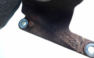 Ford Mondeo MK IV Staffa del cuscinetto di supporto dell’albero di trasmissione AV613K305EA