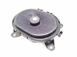 Land Rover Defender Subwoofer-bassokaiutin K8B218808AC