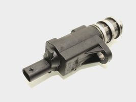 BMW 5 G30 G31 Solenoidinis vožtuvas 7639993