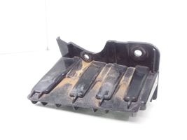 Land Rover Defender Support de pare-chocs arrière L8B217A750A