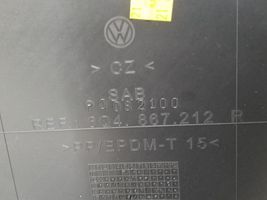 Volkswagen Polo IV 9N3 Boczki / Poszycie drzwi tylnych 6Q4867212R