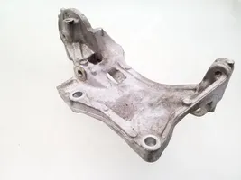 Subaru Impreza IV Support de générateur / alternateur 