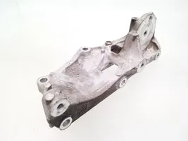 Subaru Impreza IV Support de générateur / alternateur 