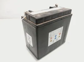 Mercedes-Benz E W211 Batteria YTX14BS