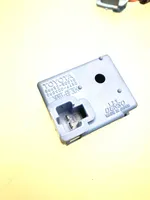 Toyota RAV 4 (XA40) Sensor 8665250010