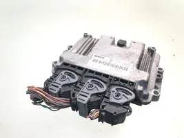 AC 428 Calculateur moteur ECU 237100055R