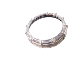 Renault Scenic I Bague de verrouillage pour réservoir de carburant 45298