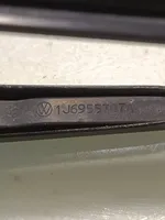 Volkswagen Golf IV Takalasinpyyhkimen sulan varsi 1J6955707A