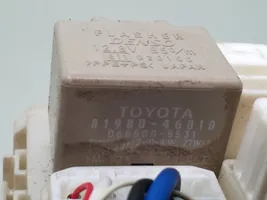 Toyota Auris 150 Saugiklių blokas 8273002140