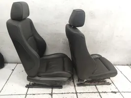 BMW 1 E81 E87 Kit intérieur 692643501