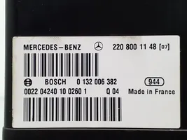 Mercedes-Benz S W220 Centrinio užrakto vakuuminė pompa 2208001148