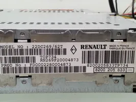 Renault Megane II Panel / Radioodtwarzacz CD/DVD/GPS 8200205833