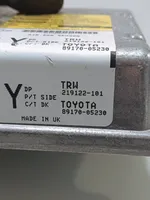 Toyota Avensis T270 Gaisa spilvenu vadības bloks 8917005230