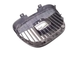 Seat Ibiza III (6L) Grille de calandre avant 6L0853654