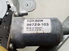 Toyota Corolla Verso AR10 Elektryczny podnośnik szyby drzwi tylnych 997249103