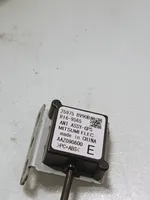 Nissan Juke I F15 GPS-pystyantenni 25975BV90B